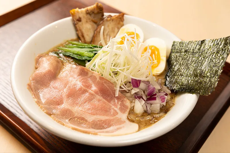 他にはない濃厚スープを使った商品